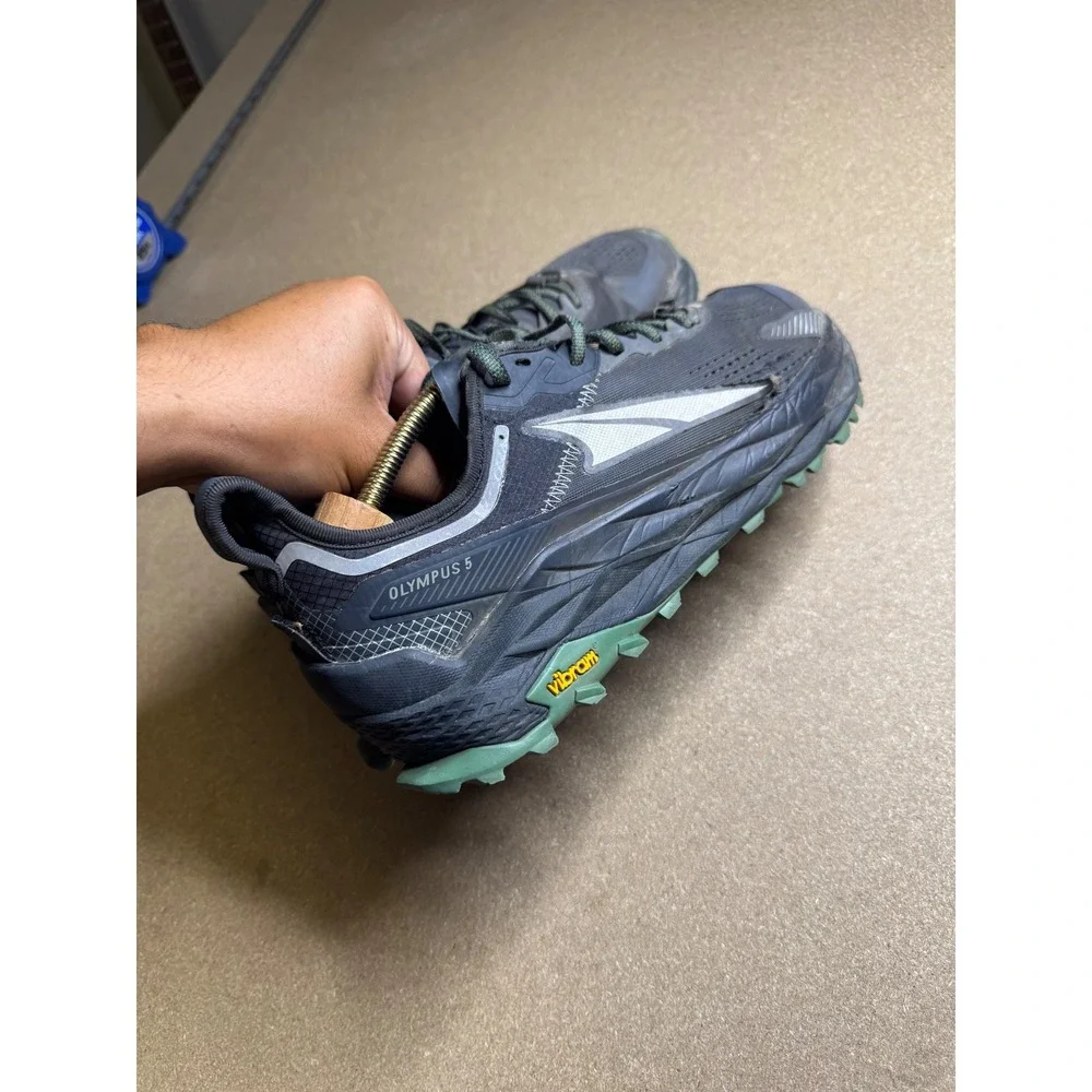 Altra Olympus 5 Mens 10.5 Trail Running Shoes Black Gray Green Vibram AL0A7R6P